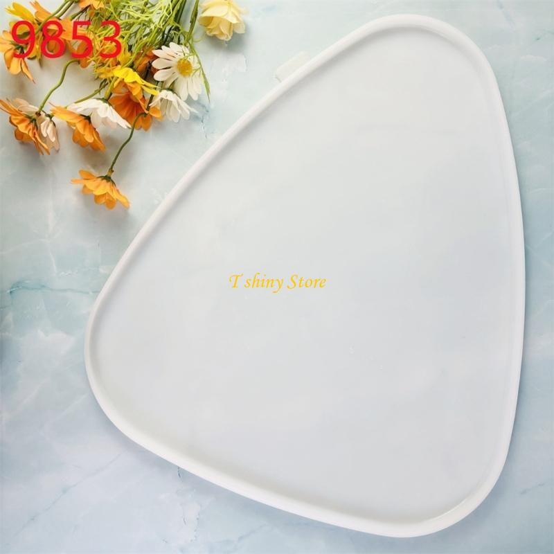N58F Large Triangle Resin Tabl - Serving Tray Mold avis et prix